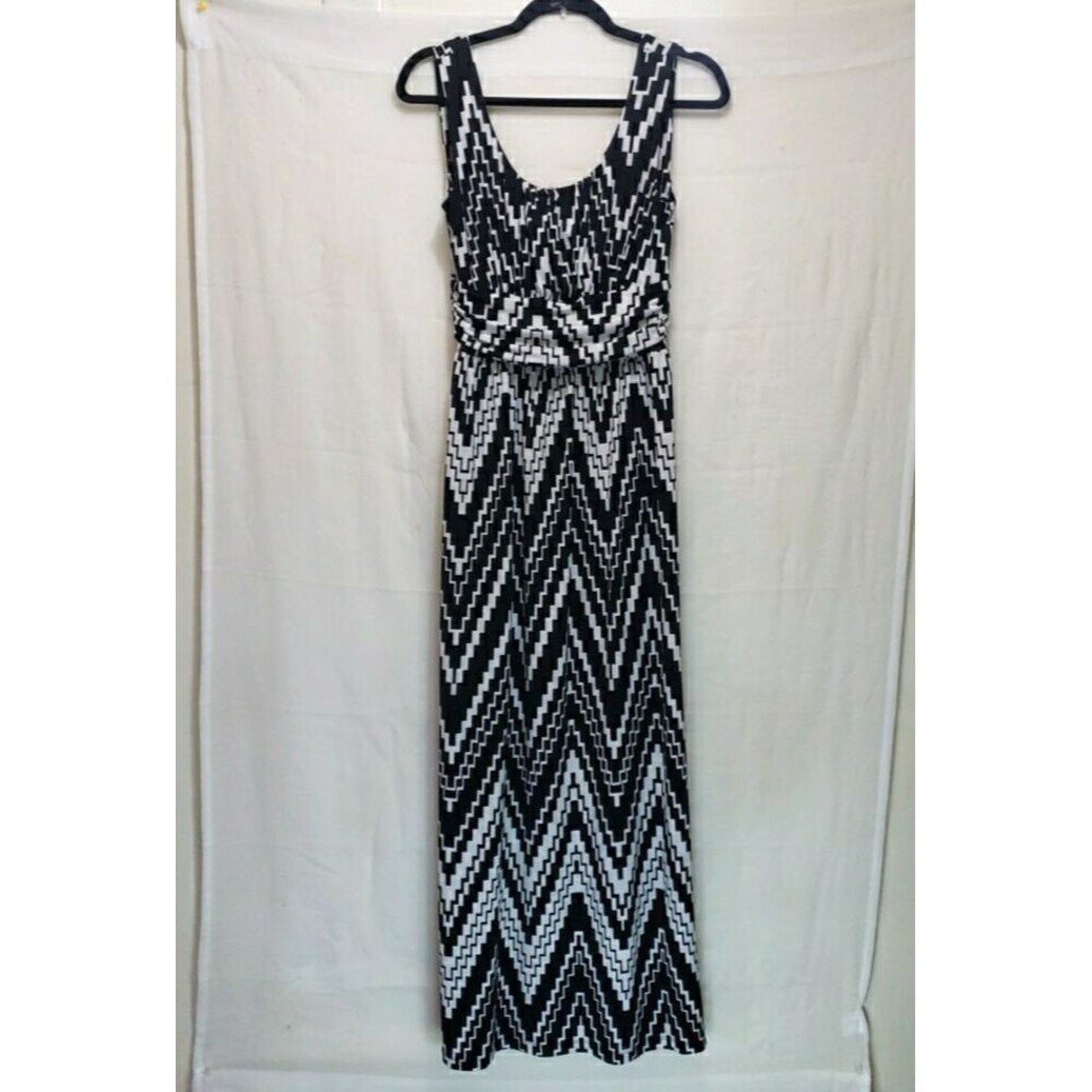 AB Studio Women's Size S Black White Chevron Maxi Dress Geometric Sleeveless